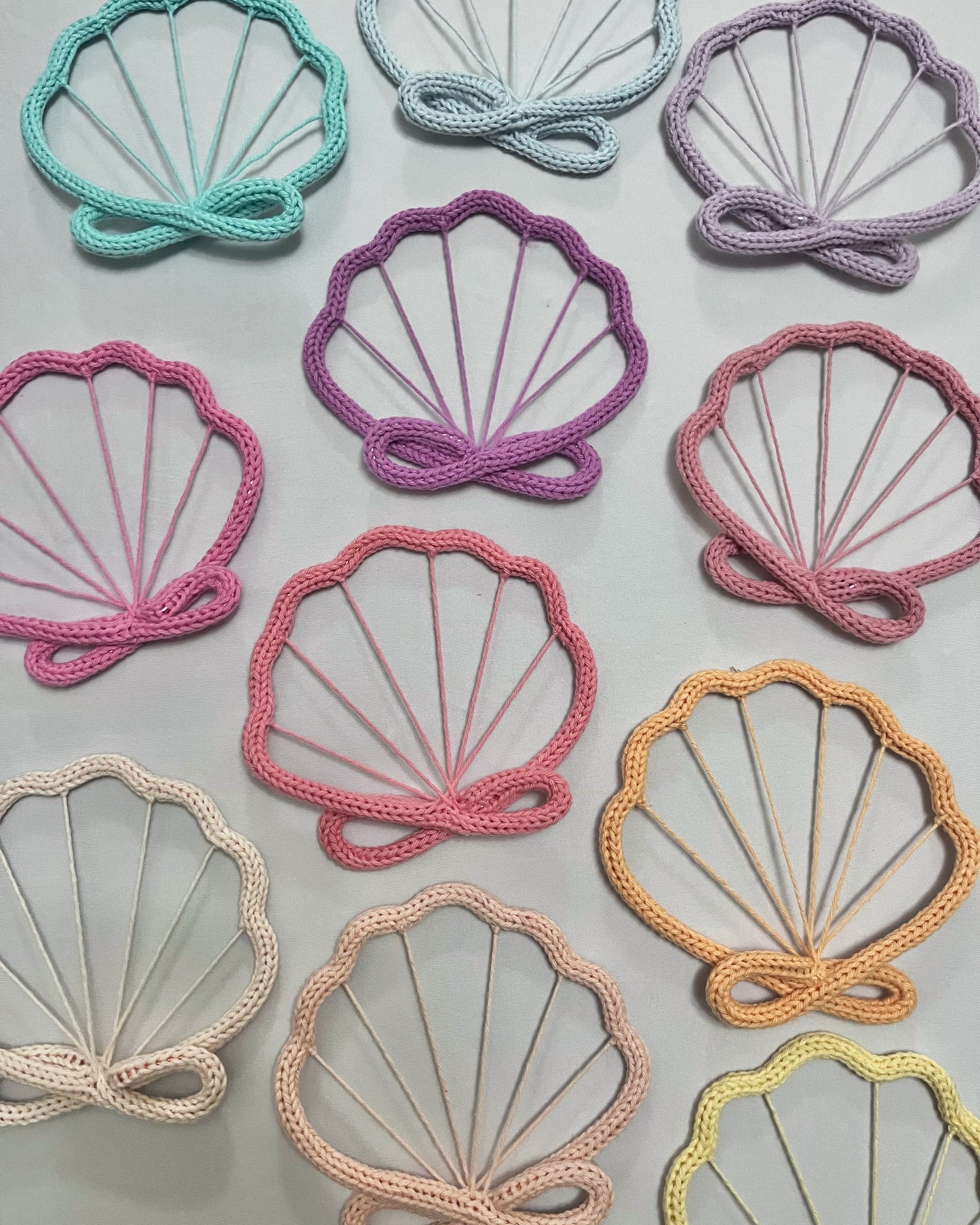 Clamshell Handmade Knitted Wire Wall Home & Kids Decor