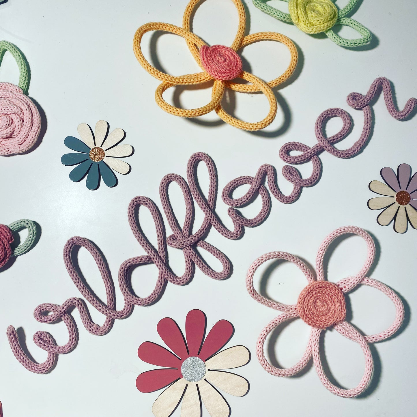 Handmade Flower Knitted Wire Wall Decor for Home & Kids Rooms
