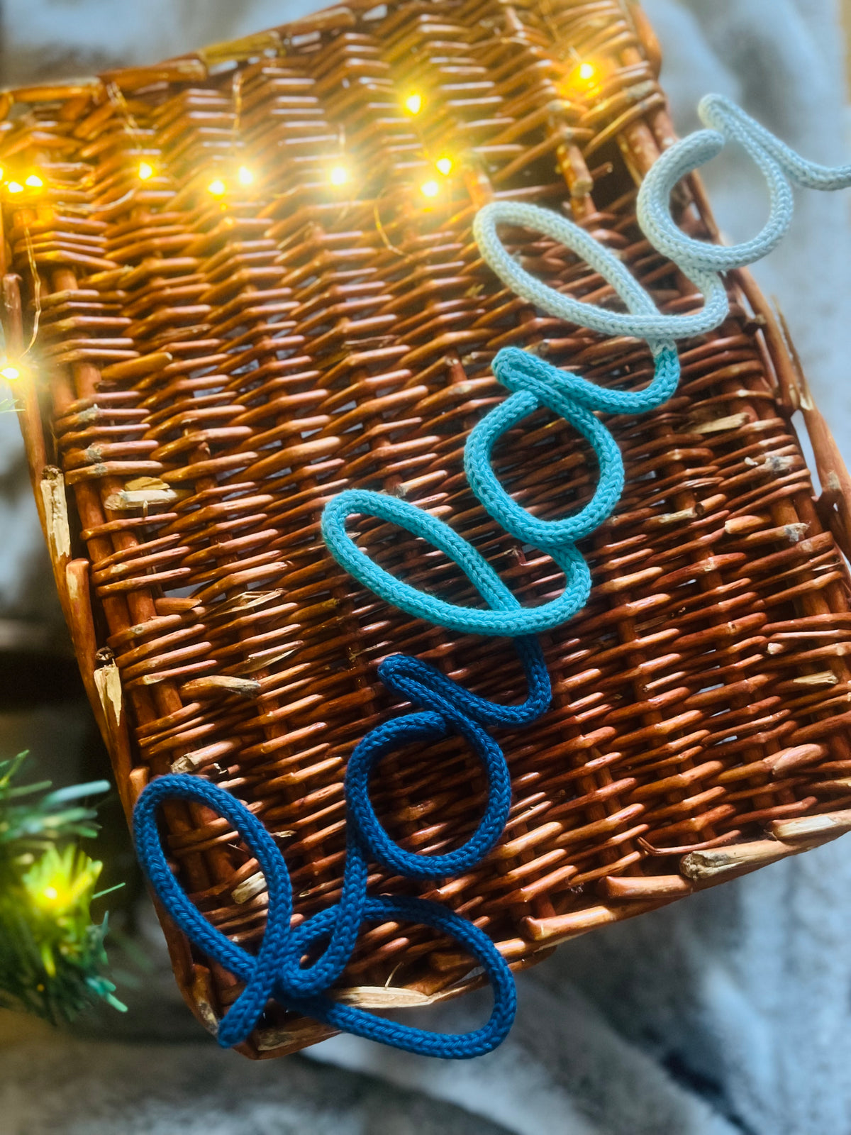 Ombré Falala Knitted Wire Christmas Decor