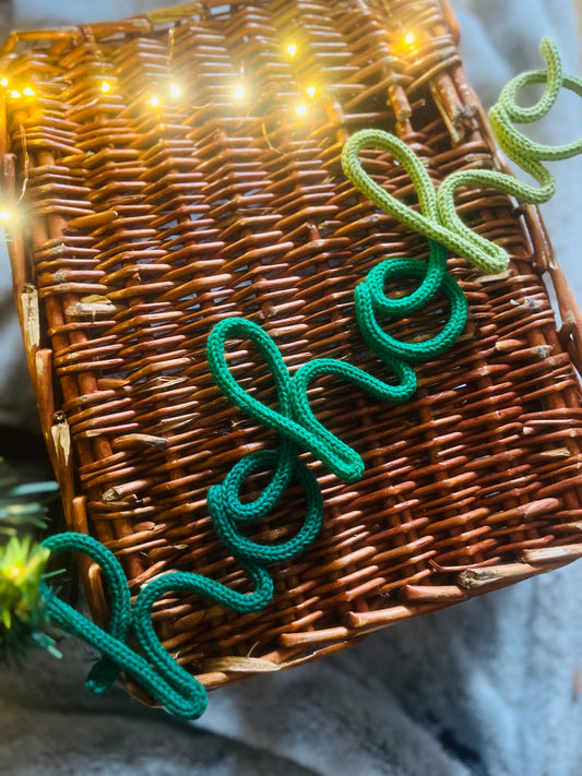 Ombré Hohoho Knitted Wire Christmas Decor