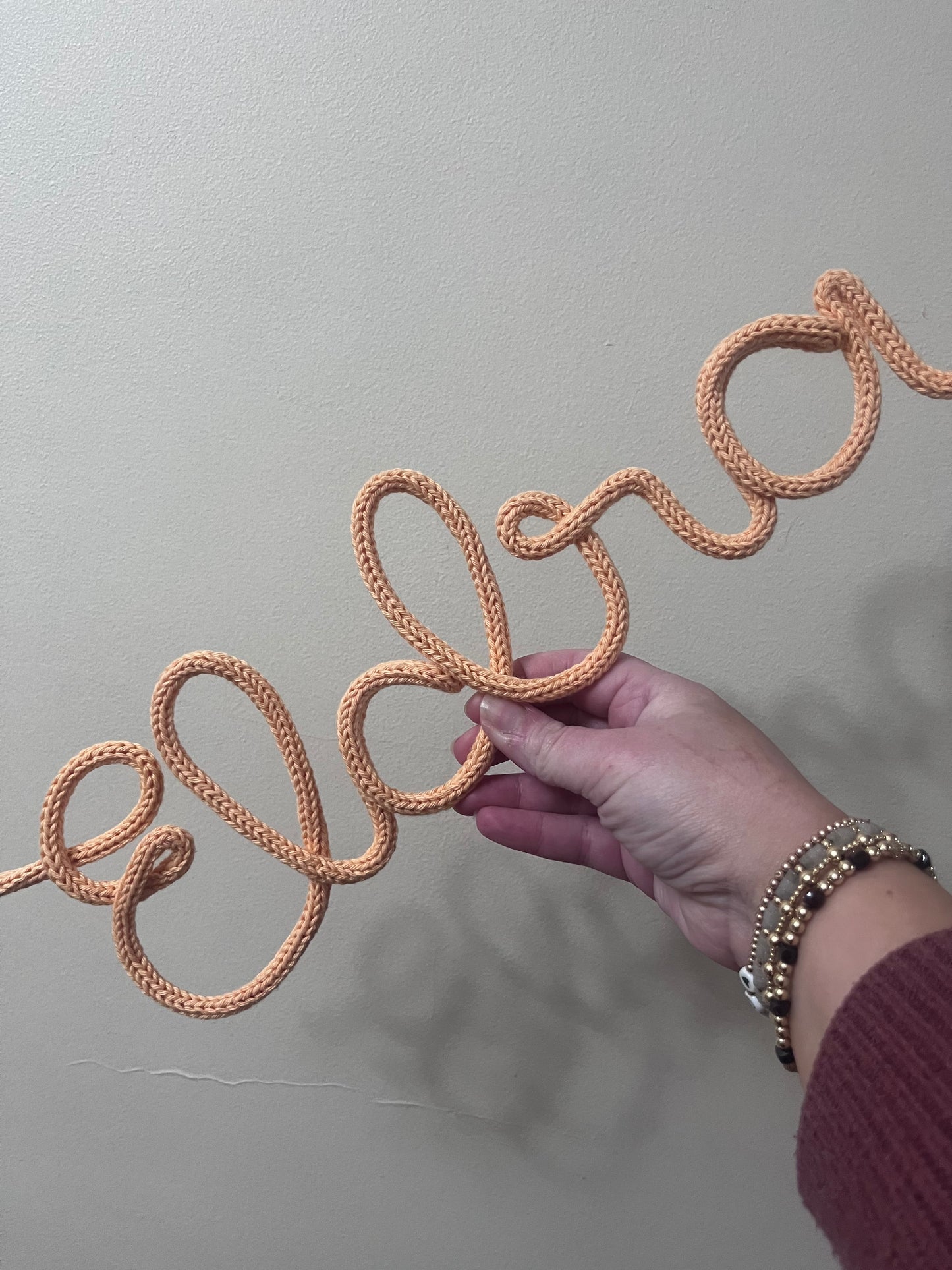 Personalised Knitted Wire Name Sign – Custom Wire Words for Nursery or Home Decor