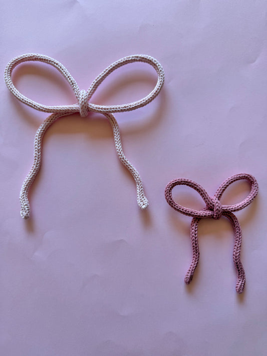Classic Bow – Handmade Knitted Wire Decoration