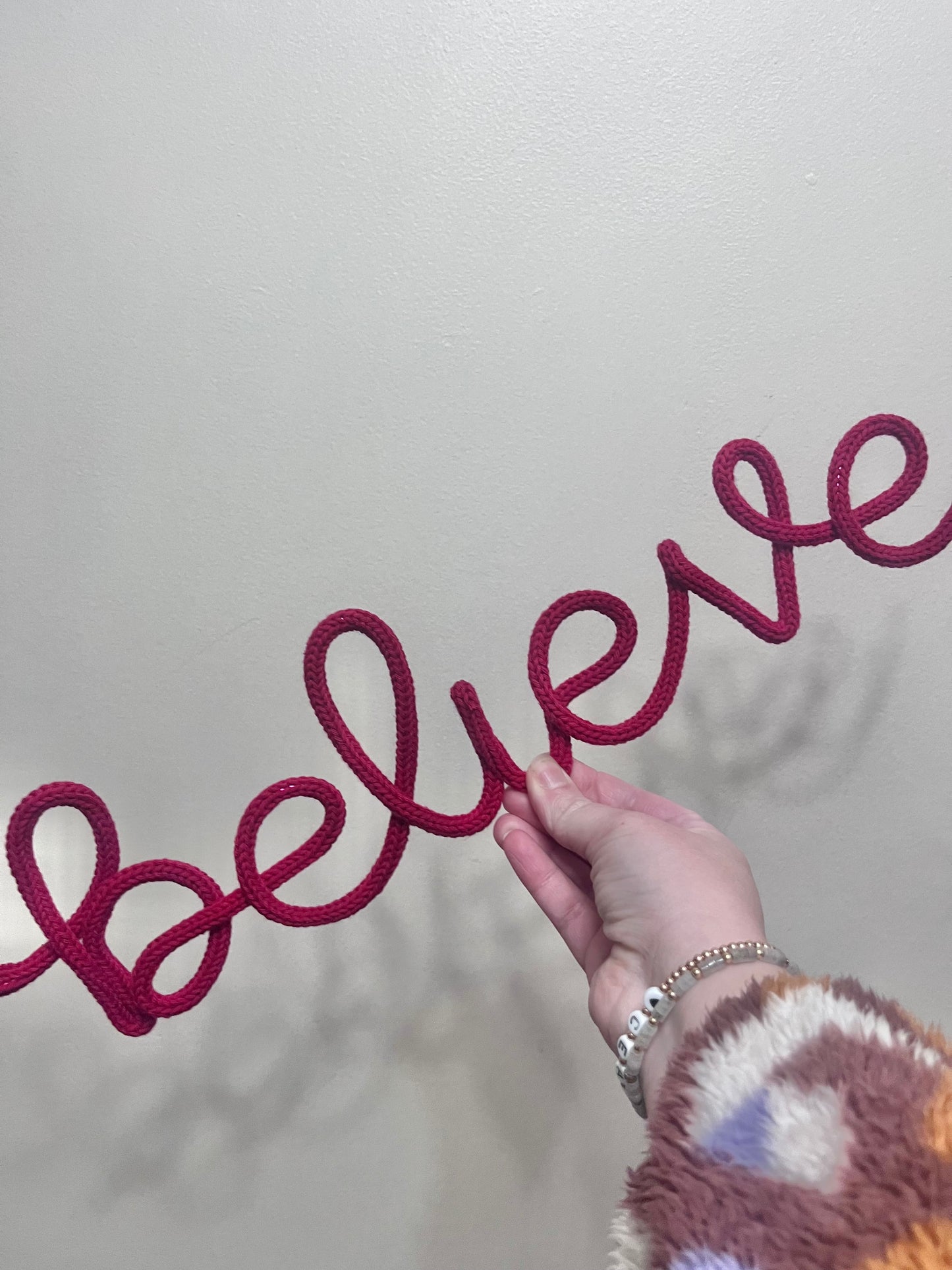 Personalised Knitted Wire Name Sign – Custom Wire Words for Nursery or Home Decor