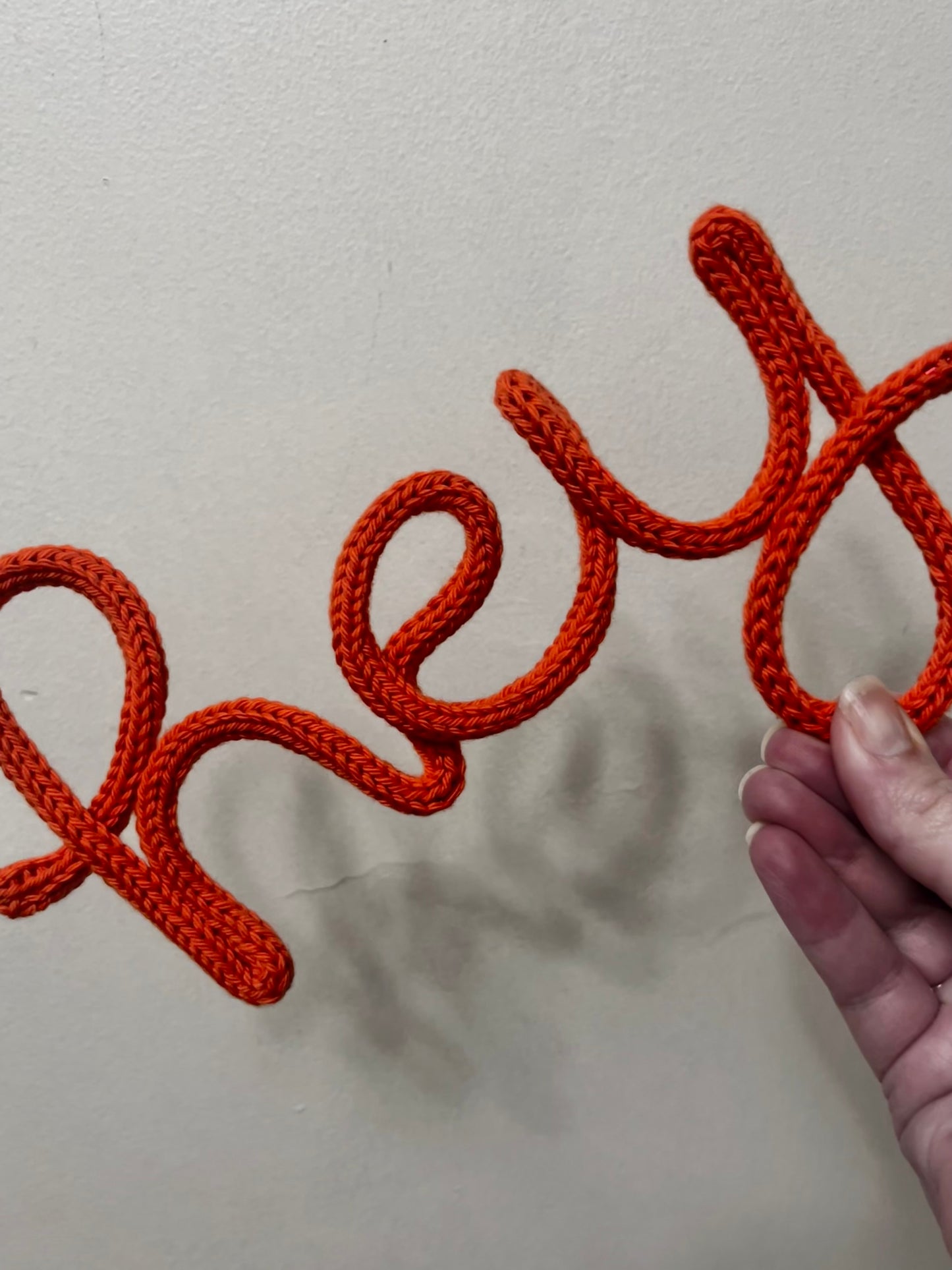 Personalised Knitted Wire Name Sign – Custom Wire Words for Nursery or Home Decor
